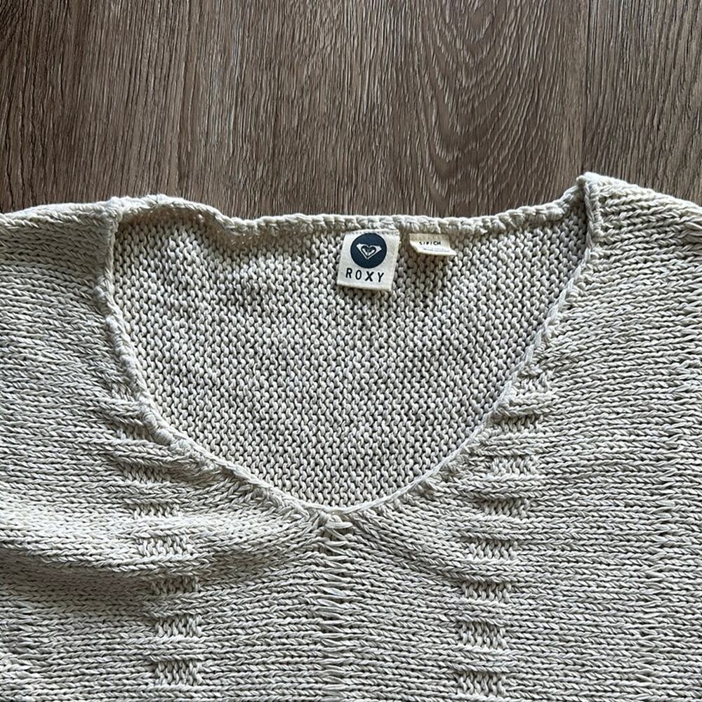 NWT Roxy Boho Fringe Short Sleeve V-Neck Sweater Cream Size Small Festival - Picture 3 of 5